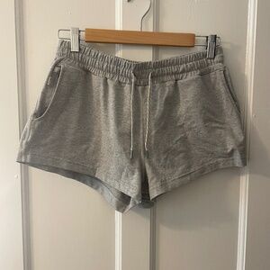 Vuori Halo Performance Short - Granite Heather color, size S